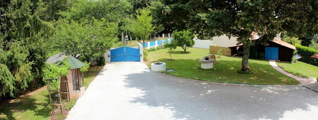 Chambre D'Hotes Au Sargaillon Pouillon Luaran gambar